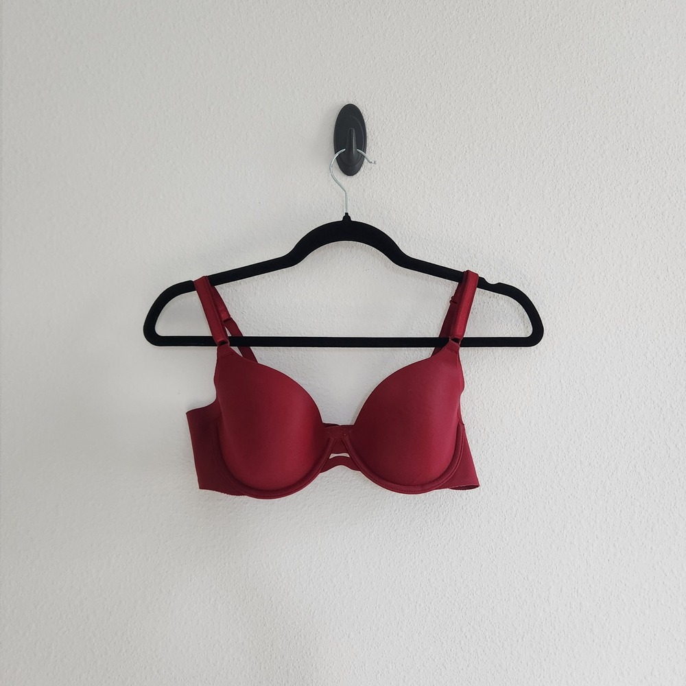 Warners This Is Not A Bra Underwire Red T-Shirt Bra size 34B
